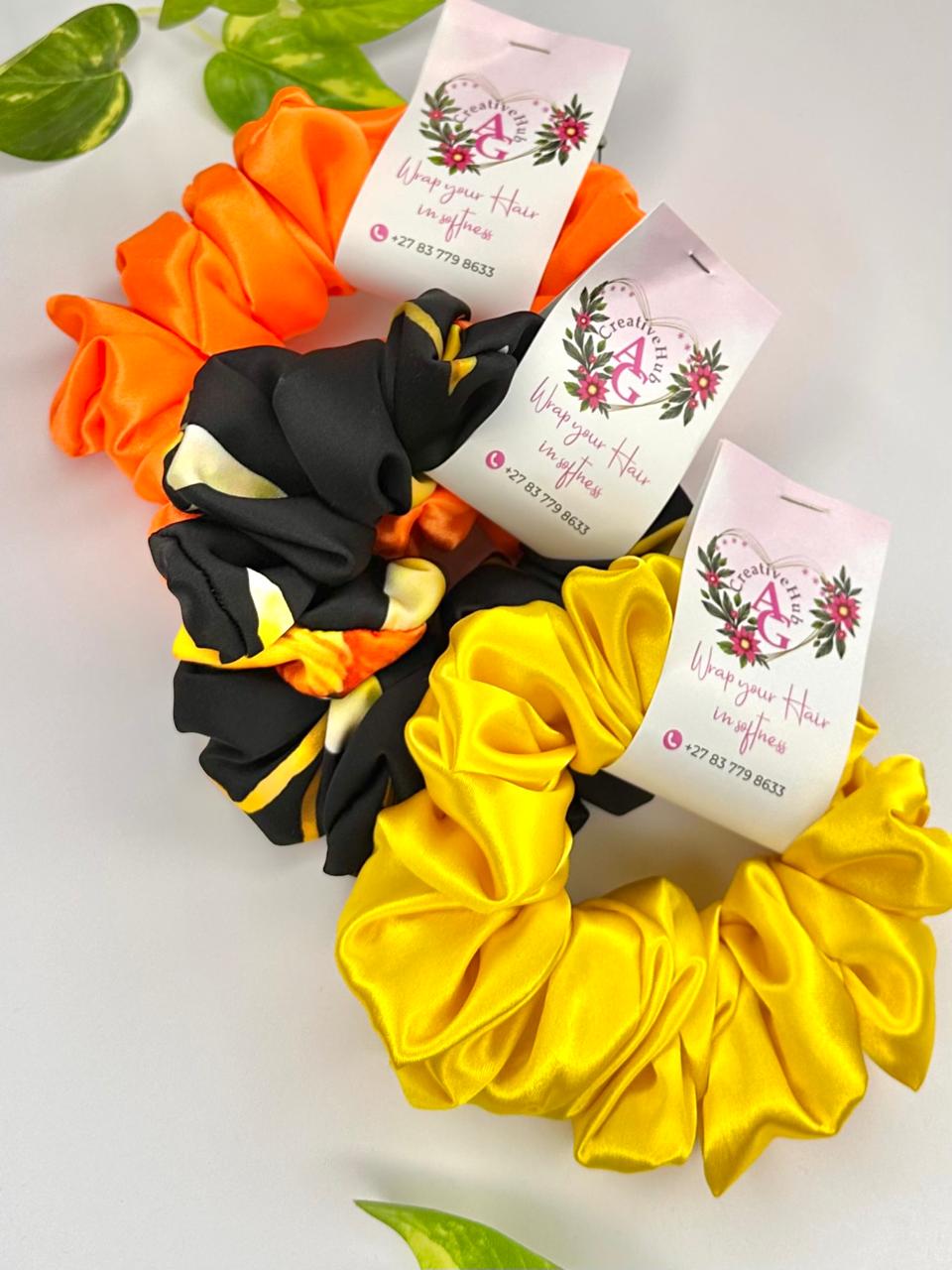 black siskin scrunchie